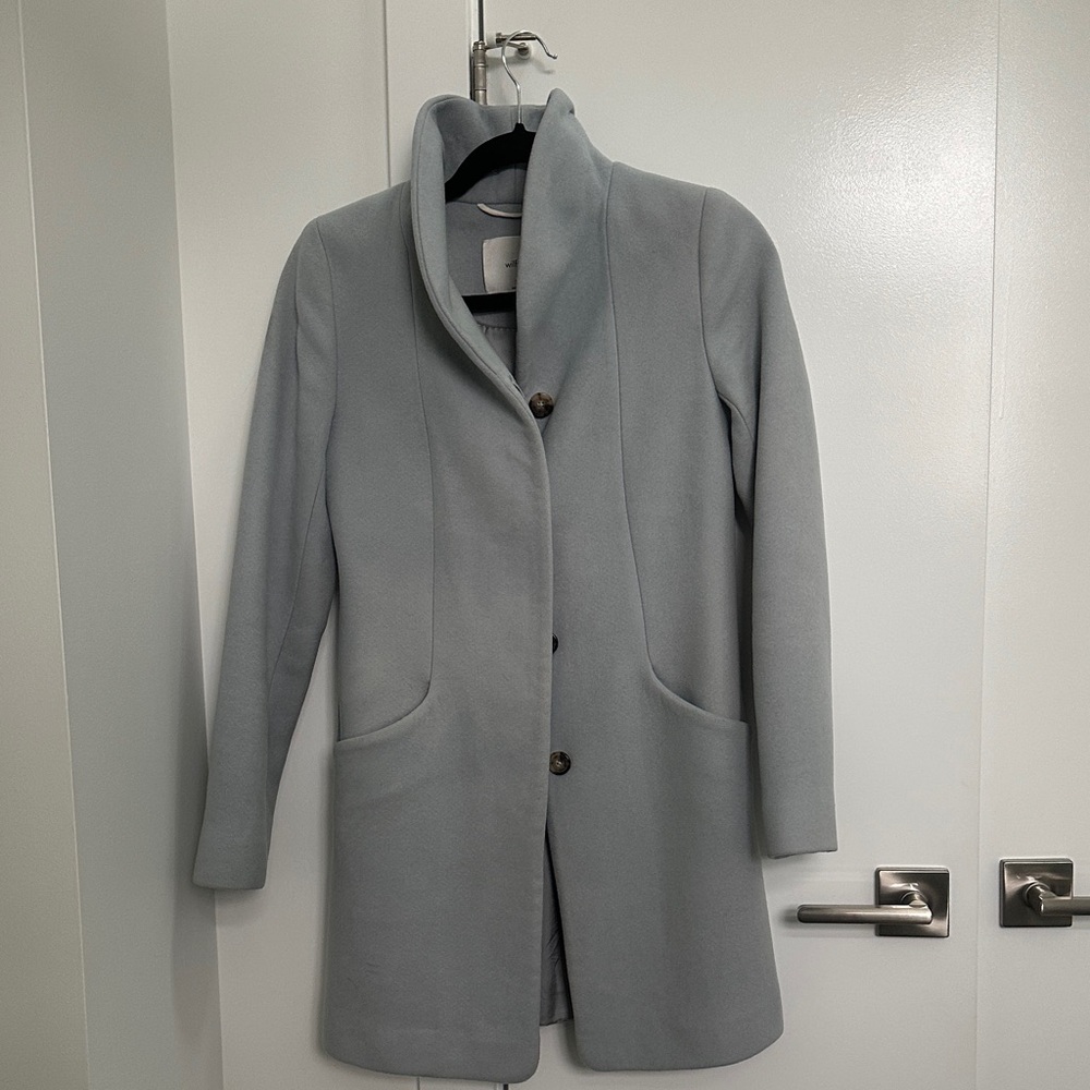 Wilfred Soft Wool-Cashmere Light Blue Coat 🧥